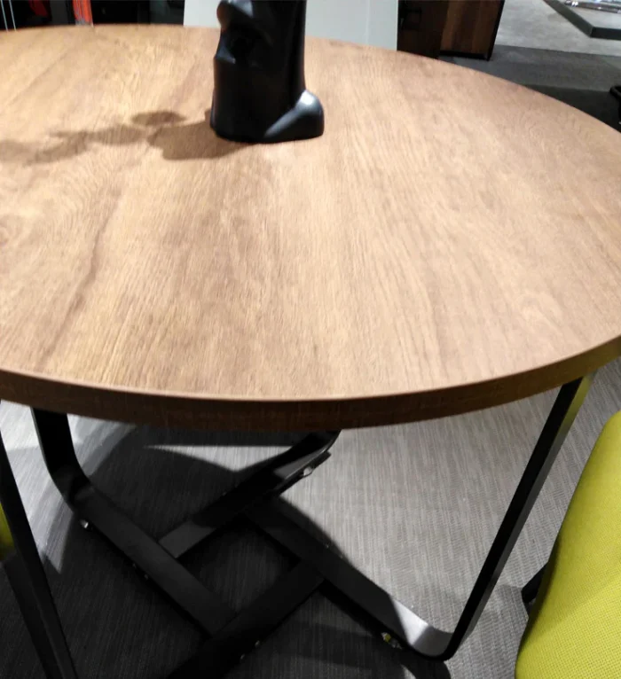 Circular Meeting Table in Dubai Sharjah and Abu Dhabi