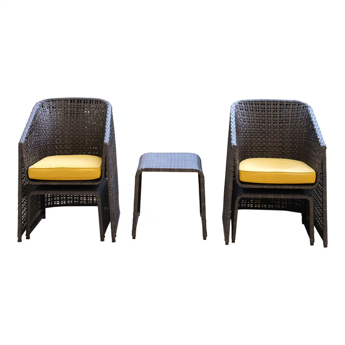 Outdoor Rattan Relaxing Chair W/ Leg Rest, Brown & Yellow