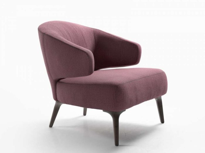 aston armchair 4 dubai sharjah abu dhabi
