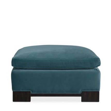 wide velvet ottoman 1 dubai sharjah abu dhabi