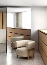 La palma chair Dubai Sharjha Abu dhabi