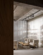 La palma chair Dubai Sharjha Abu dhabi