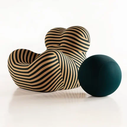 momas-hug-lazy-sofa-chair-Dubai-Sharjha-Abu-dhabi